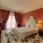 & Hotel Mouzaki (Karditsa)