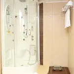 Hotel &