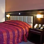 & Hotel 4*