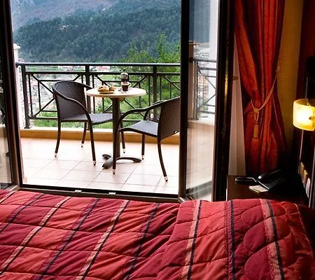 Hotel & Mouzaki (Karditsa)