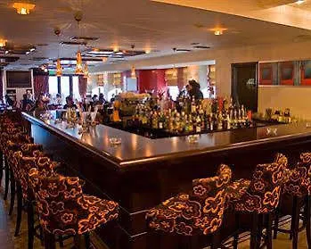 & Hotel 4*