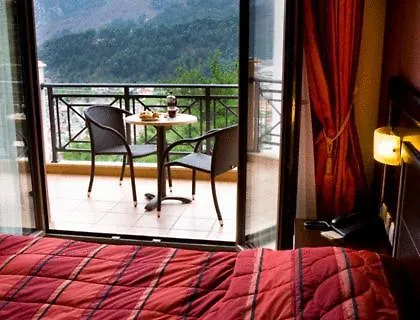 Hotel & Mouzaki (Karditsa)